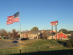 Гостиница AmericInn Motel - Monticello  Монтиселло